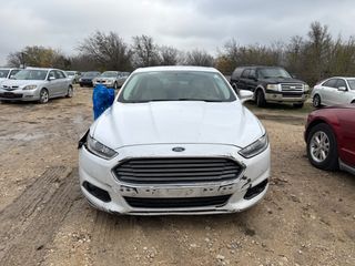2015 Ford Fusion Hybrid Titanium - Exterior Front Center Image